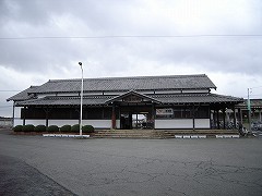一身田駅写真