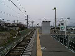 南出羽駅写真