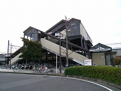 西岡崎駅写真