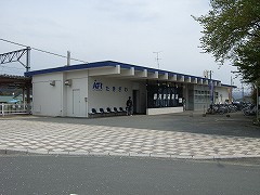 滝沢駅写真