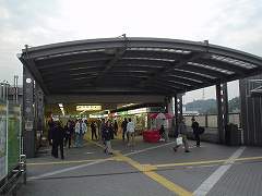戸塚駅写真
