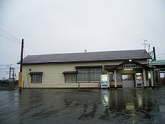 羽後飯塚駅写真